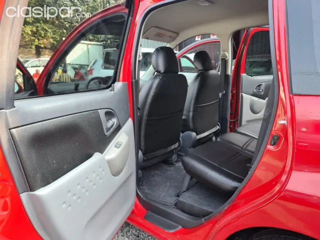 Toyota Funcargo 2004 — foto 7