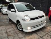 DISPONIBLE TOYOTA SIENTA RECIÉN IMPORT SIN USO EN PY 🇵🇾 AÑO 2004 MOTOR 1.5 NAFTERO