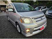 Toyota Noah Serie S 2004 cho