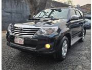 TOYOTA FORTUNER AÑO 2009 FACELIFT 2015 DEL REPRESENTANTE SIN DETALLES TR GEREMIAS