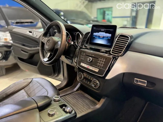 Mercedes-Benz Gle250D Año 2018 — foto 3