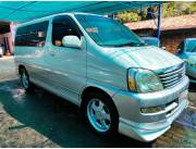 TOYOTA REGIUS AÑO 2000 FINANCIAMOS