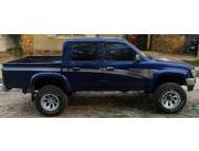 VENDO - Impecable: Toyota Hilux Doble Cabina 4x4 Año 2000 de Toyotoshi