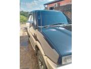 Nissan Mistral 1998 mis