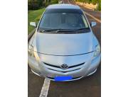 Vendo Toyota Belta año 2006