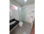 VENDO AMPLIO DUPLEX!! Ubicado en Luque Zona Super 6 - Laurelty.