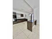 EN VENTA RESIDENCIA EN BARRIO SAJONIA - ASUNCION