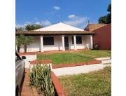 Chalet Zona B.Obrero agradable