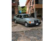 Mercedes-Benz W124 300D