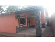 VENDO CASA EN LUQUE AREGUA COD 4741