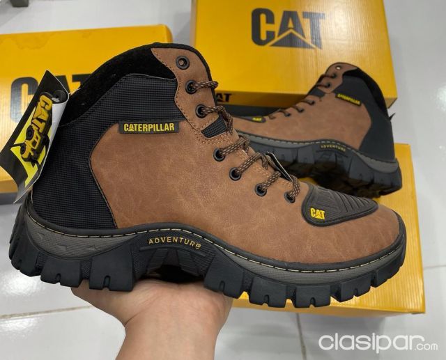 Ropa y calzados - ▪️Bota cat para caballero disponible en negro y marrón beige ▪️Calce 38 al 43 ▪️Precio 1