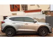 Particular vende hermoso hyundai New tucson diesel 2.0 automático chapa Mercosur impecable