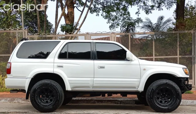 Toyota Hilux Surf 1999 - foto 2