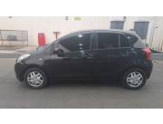 TOYOTA NEW VITZ AÑO 2008 COLOR NEGRO MOTOR 1.3CC IMPECABLE