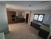 VENDO CASA EN ASUNCION BARRIO BELLA VISTA COD 4728