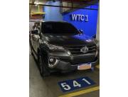 VENDO TOYOTA FORTUNER 2019 DE TOYOTOSHI