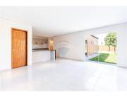 Casa de una sola planta en Venta - Luque - FINCA 26