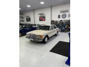 Mercedes Benz 200E W124 1982