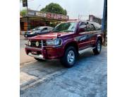 TOYOTA HILUX SURF (MEC. 4X4) IMPECABLE.