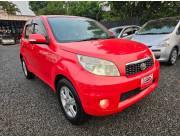 *Hermoso y Unico toyota Rush rec. Import. Sin detalles poco kilometraje color rojo