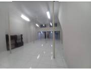 Alquilo salon comercial cod 4787