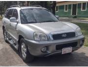 HYUNDAI SANTAFE 2004 VERSIÓN FULL DIÉSEL AUTOMÁTICA TECHO SOLAR ASIENTOS DE CUERO !!