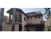 Villa Morra, Campos Cervera, 5 dorm, 5 baños, p/ oficinas o boutique hotel US$ 340.000.-