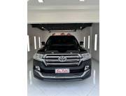 TOYOTA LAND CRUISER AÑO 2020 BLACK EDITION FINANCIO A 24 MESES Y RECIBO VEHICULOS