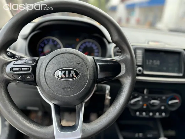 Kia Soluto 2022 — foto 6