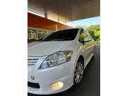 LUJOSO TOYOTA NEW AURIS RS 2011 LIMITED