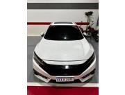 Honda Civic Blanco 2019 - PERFECTO ESTADO