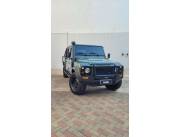 Vendo Land Rover Defender 130 2012