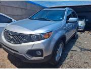 KIA SORENTO AÑO 2011 CAJA AUTOMAITCA DIESEL RECIEN IMPORTADO