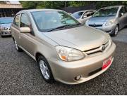 Toyota new platz año 2003