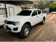 DUEÑO VENDE MITSUBISHI TRITON 2.8 TDI DIESEL COMÚN 4X4 CONTADO