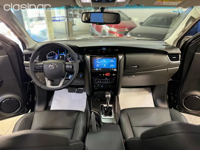 Toyota Fortuner 2025 — foto 7