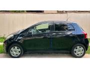 Toyota New vitz 2006 impecable