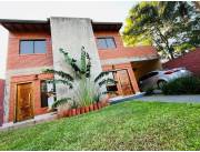 EN VENTA – HERMOSA CASA EN LAMBARE – Barrio Valle Apu’a II -Id: 29238