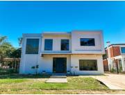 EN ALQUILER CASA SEMI NUEVA EN SURUBI´I MARIANO ROQUE ALONSO ID29330