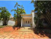 EN VENTA HERMOSA CASA EN ASUNCIÓN ID 28734