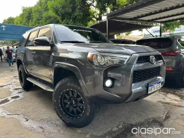 Toyota 4-Runner 2015 — foto 2