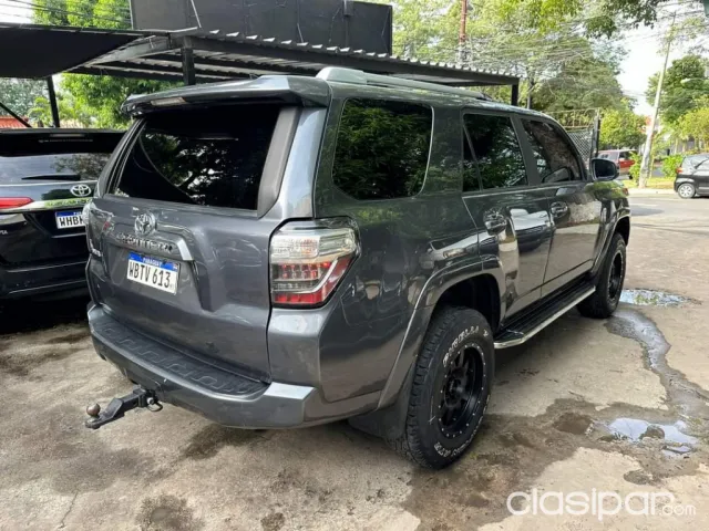Toyota 4-Runner 2015 — foto 6
