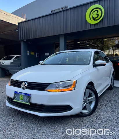 Volkswagen Jetta 2011 — foto 6