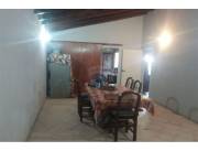 VENDO TERRENO C/CONSTRUCCION BO.MBOCAYATY-ASUN. A 200 MTRS AVDA.PRIMER PDTE Y COL.ST ANA