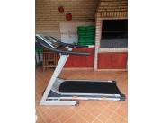 VENDO Cinta Caminadora marca Athletic 750T c/ inclinación - 120 kg.