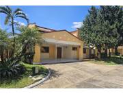 VENDE Casa en Condominio Boulevard, Luque