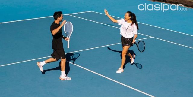 Cursos de Deportes - Aprende tenis en cancha techada