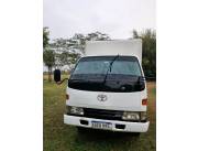 Vendo toyota Dyna Refrigerado año 1998 motor 3.0