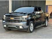 VENDO HERMOSA CHEVROLET SILVERADO 2020