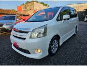 TOYOTA NEW NOAH